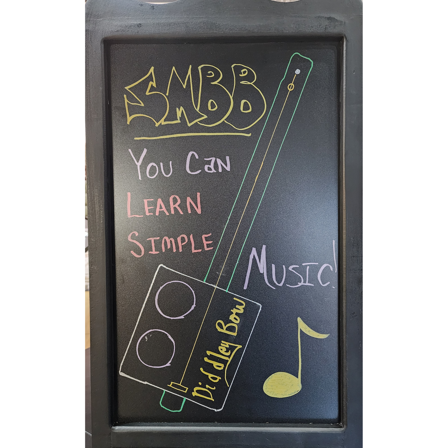 "Avo Star" Mini Cigar Box Bullet Banjo